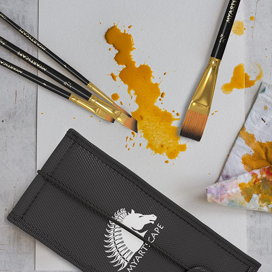 Enhance Your Art with the 7 Artists' Brushes in the Pocket Set